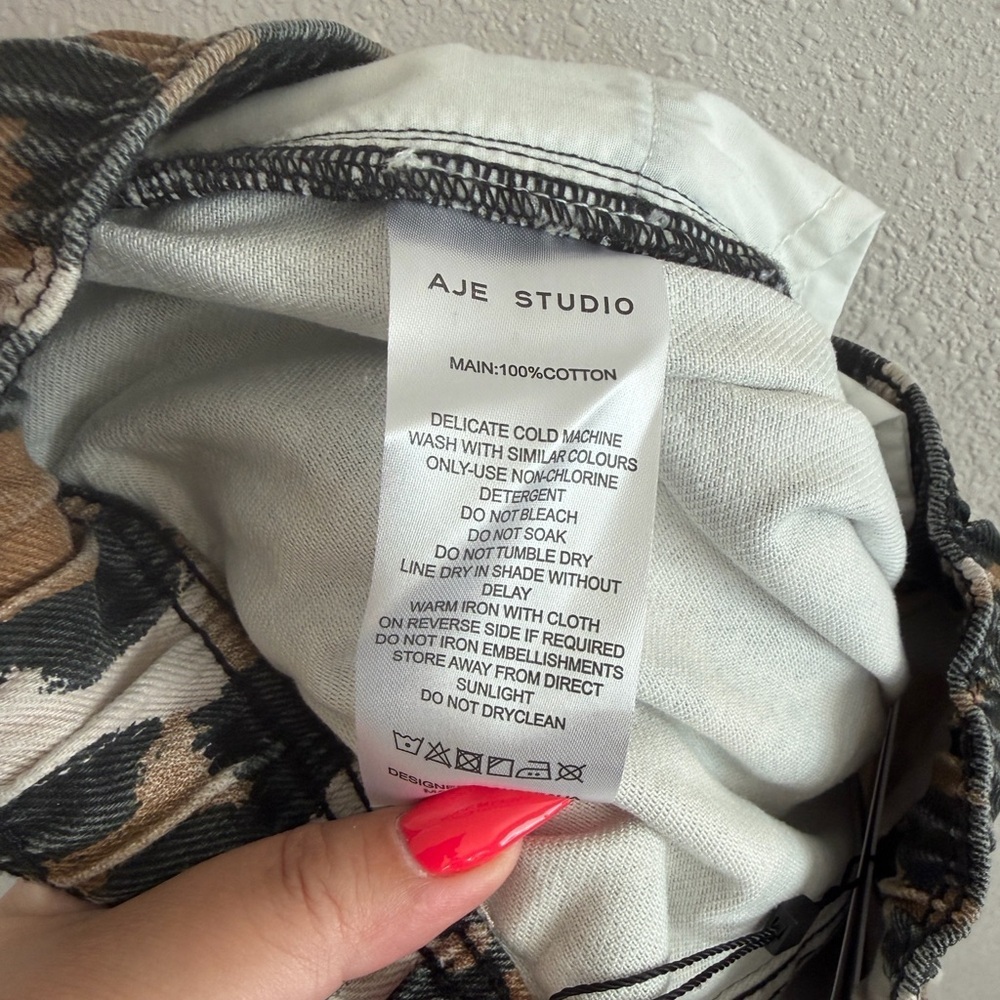 AJE Studio Sienna Wide Leg Jeans Animal Print - Picture 15 of 16